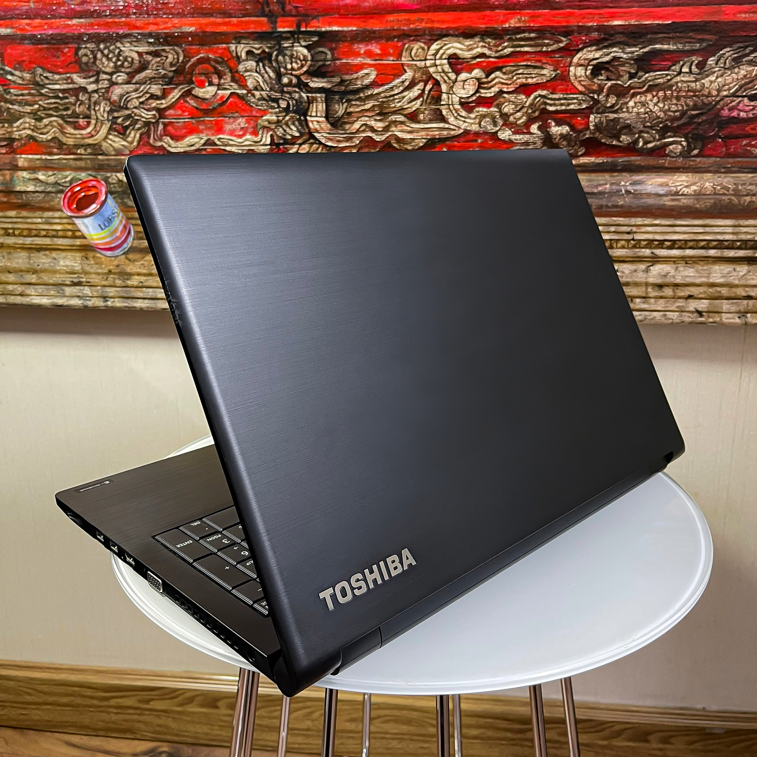 TOSHIBA DYNABOOK B55